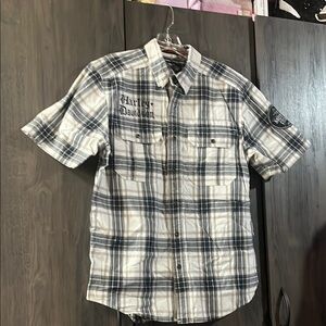 Harley Davidson short sleeve button down size medium